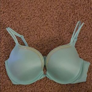 Victoria’s Secret Push Up Bra